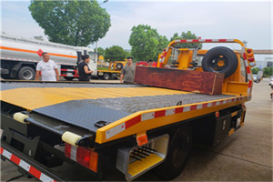 锦江区附近拖车电话号码服务